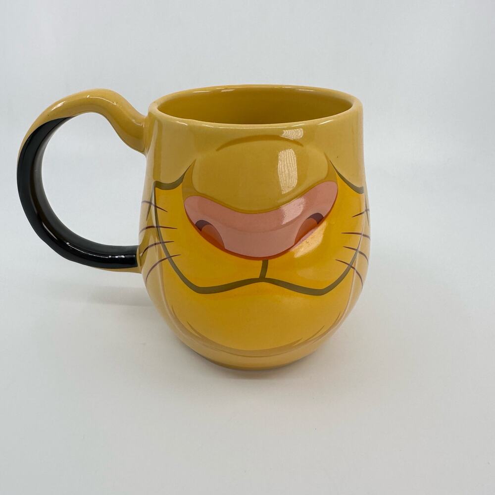 Simba Disney Parks The Lion King Ceramic Mug Coffee Tea Mug Yellow Lion Cub Face